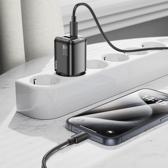 Ładowarka sieciowa do telefonu Hoco USB A + USB C QC3.0 PD 3A 20W + kabel USB C do Lightning N52 czarna (3).jpg