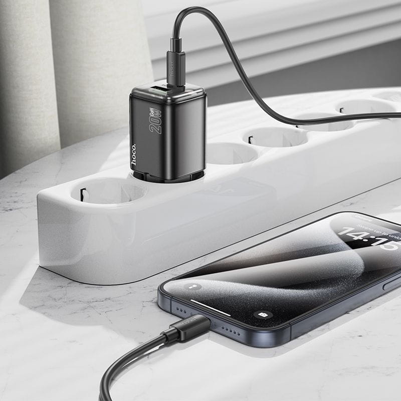 Ładowarka sieciowa do telefonu Hoco USB A + USB C QC3.0 PD 3A 20W + kabel USB C do Lightning N52 czarna (3).jpg